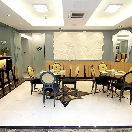 Πανσιόν Alina Medical